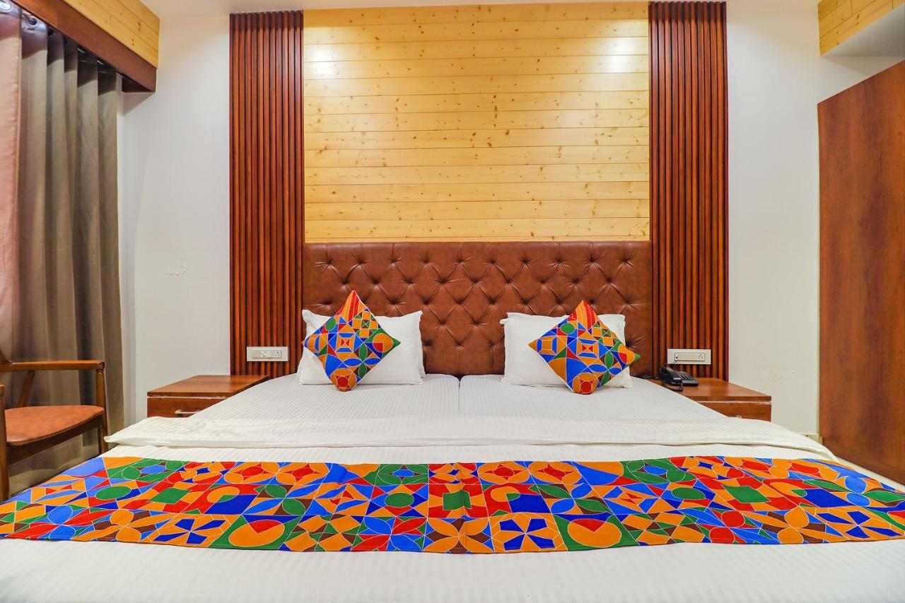 Fabhotel Grand Arya Патна Екстер'єр фото
